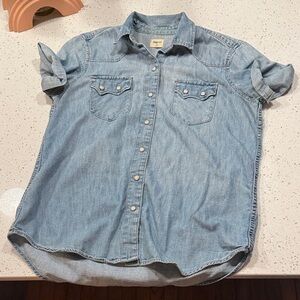 Vintage Gap roll sleeve denim button up